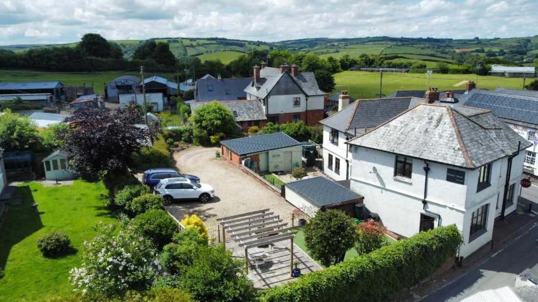 Bed and Breakfast Exmoor House Wheddon Cross Exteriér fotografie